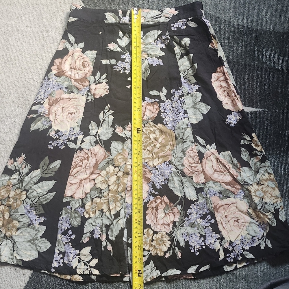 Vintage Express Floral A-Line Skirt - Picture 8 of 8